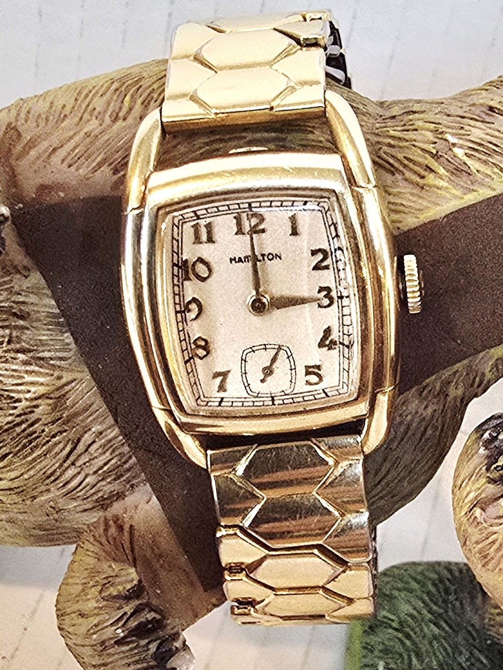 Vintage Wind Up Hamilton 987A 17 Jewel 10K Gold Filled Watch 30's-50's